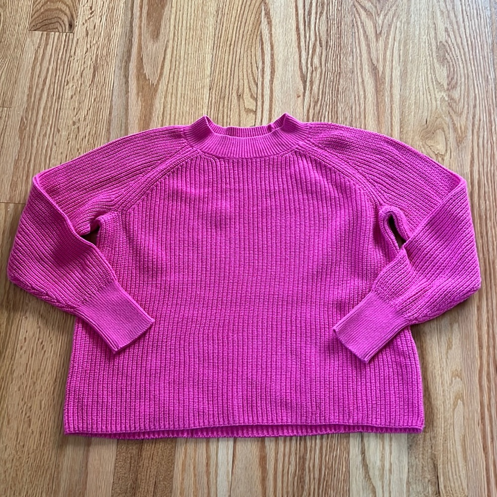 Women’s Banana Republic Sweater